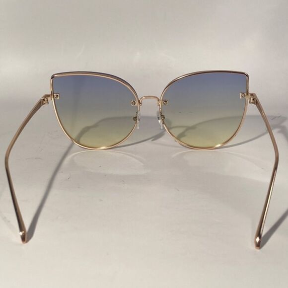 1350 Oversized Butterfly Gold Wire Green Lens Sunglasses NWT main image 6